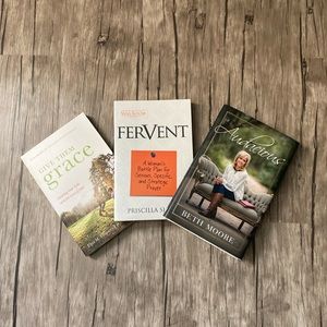 📚Women’s Book Bundle📚